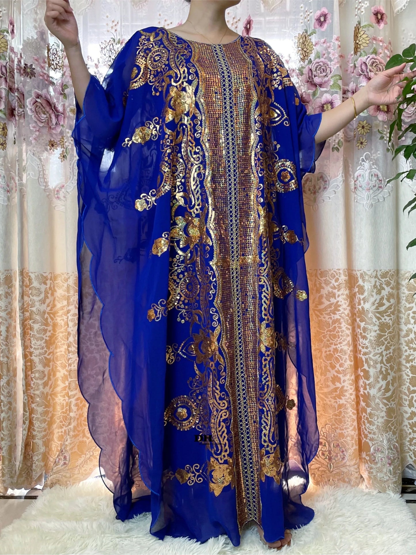 Dubai-Inspired Traditional Dress