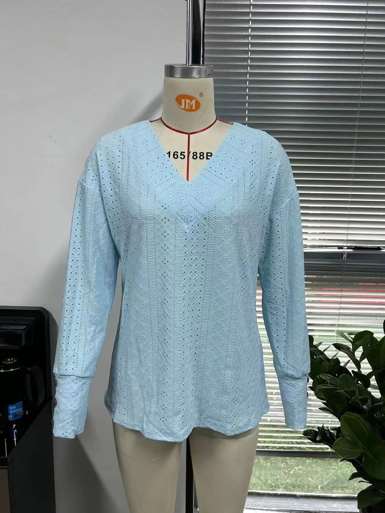 Women’s Spring 2024 Long Sleeve V-Neck Blouse