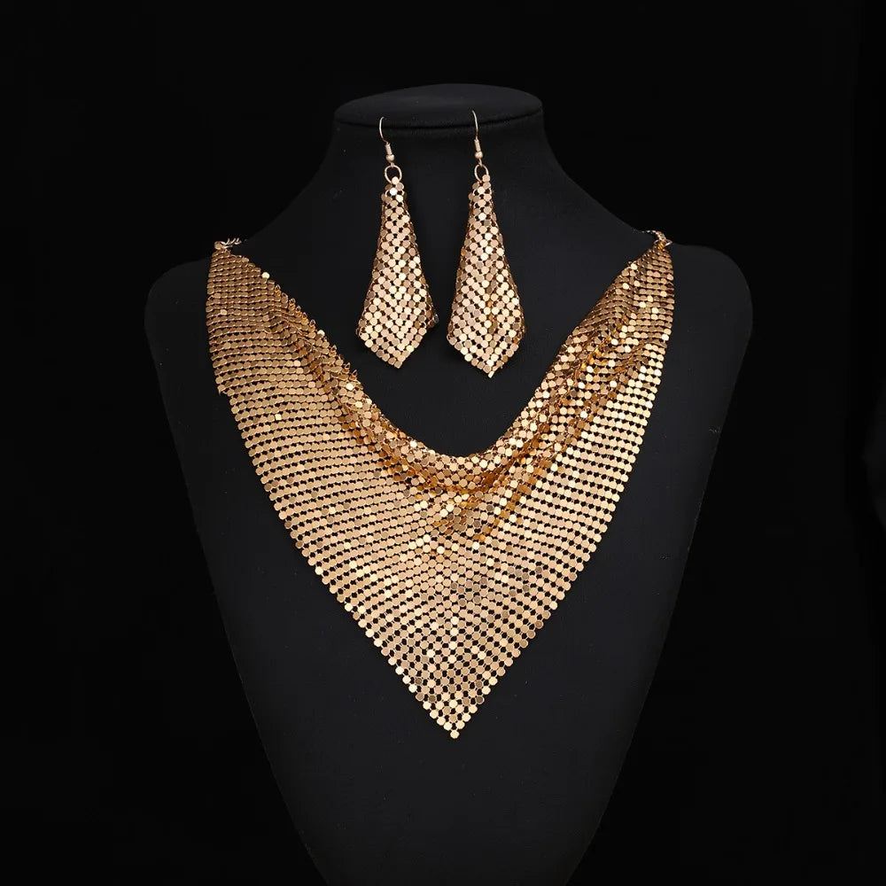 Elegant Indian Jewelry Set – Rhinestone Bib Choker with Matching Earrings