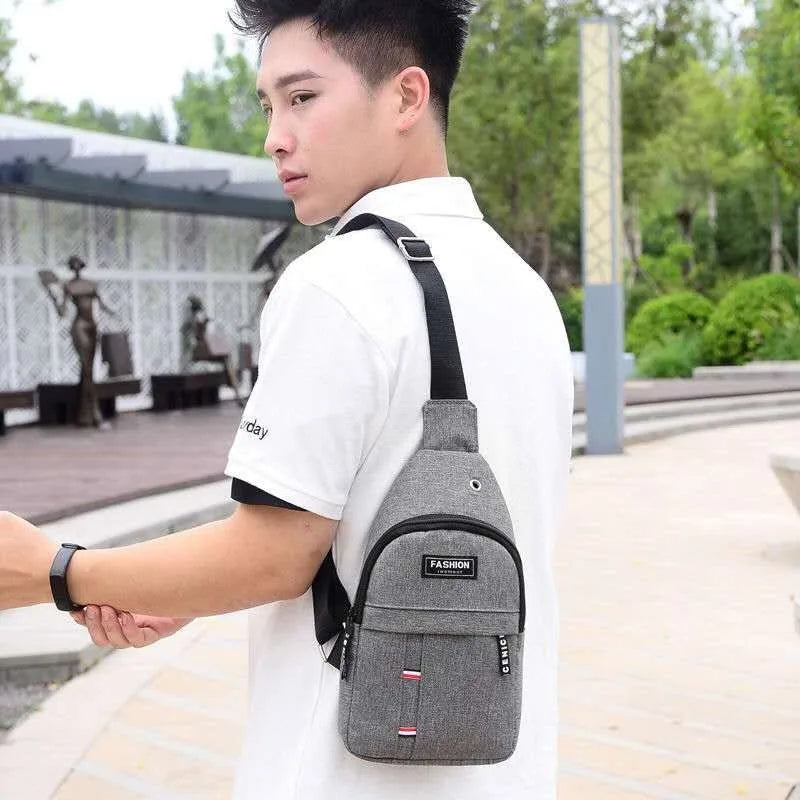 Men’s Waterproof Hip Pack – Large Capacity & Adjustable Strap