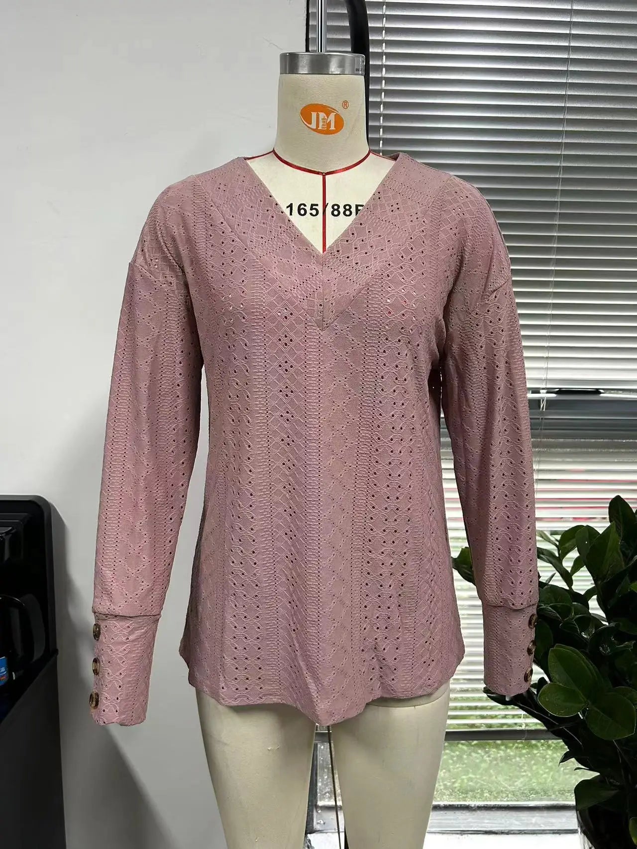 Women’s Spring 2024 Long Sleeve V-Neck Blouse