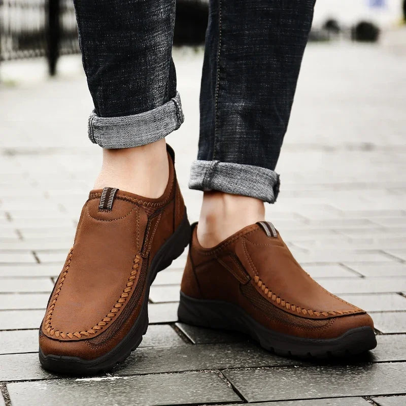 Men's Casual Breathable Loafers – Retro Handmade Sneakers