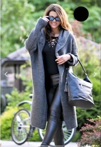 Women’s oversized hooded cardigan sweater