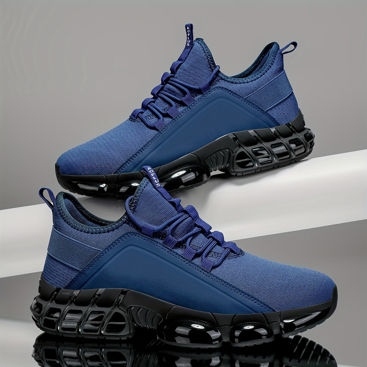 AOPLUS Men’s Low-Top Sneakers